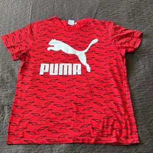 Men’s Puma graphic shirt
